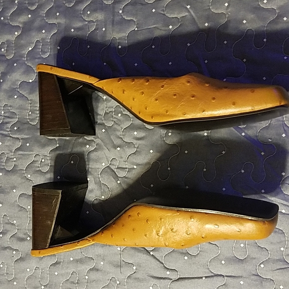 Bandolino chunk heel mules size 10 - Picture 3 of 7